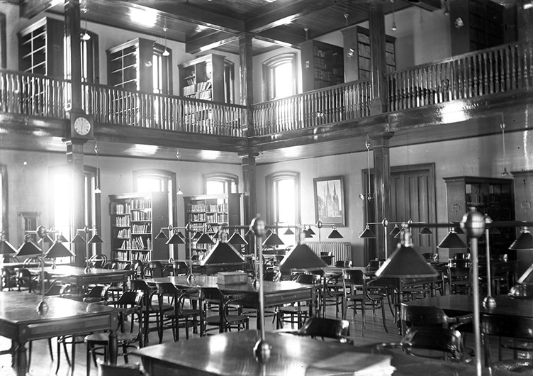 Drake Memorial Library