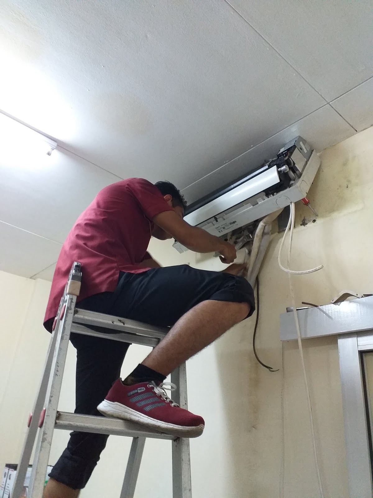 Perbaikan AC
