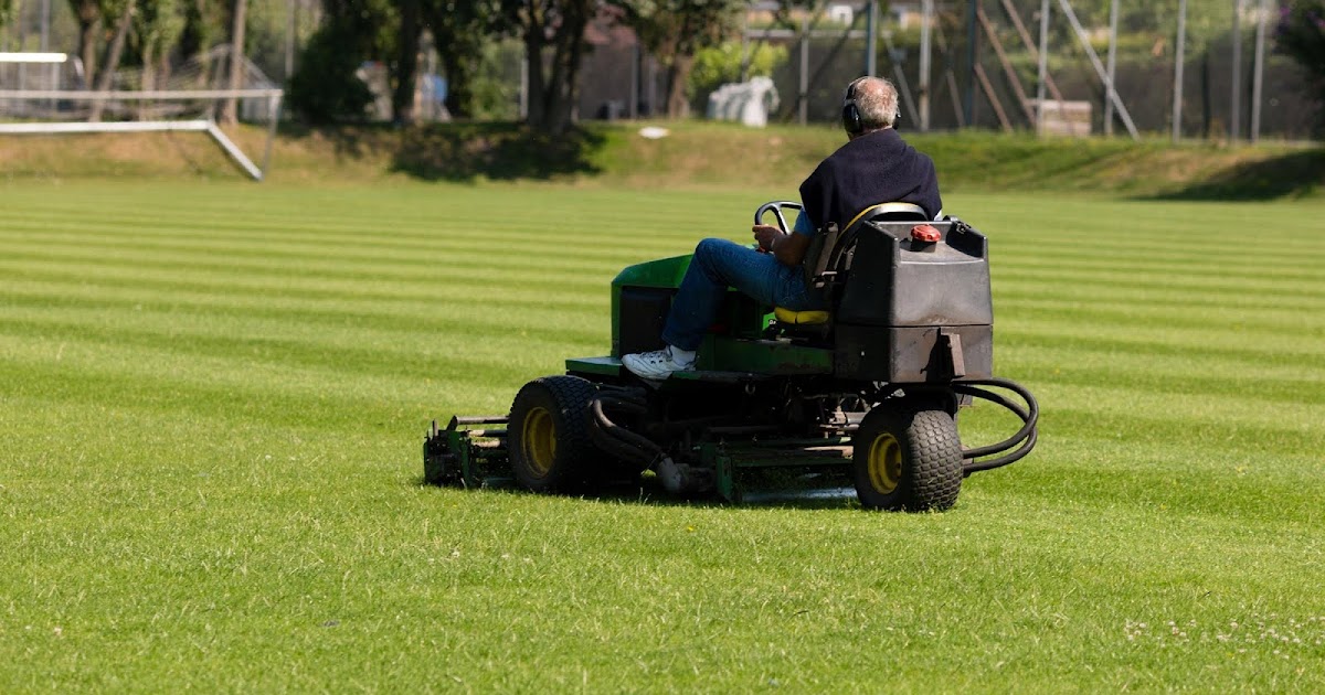 The Pressures On Responsibilities of Grounds Maintenance Workers