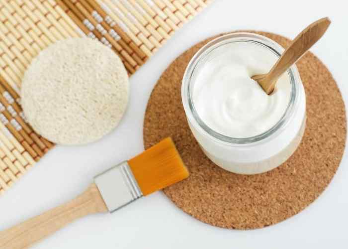 Yogurt Hair Mask Benefits + 7 Easy DIY Recipes Everything Pretty
