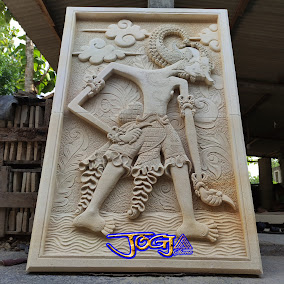 Ukiran relief dari batu paras jogja / batu putih gambar motif wayang werkudara