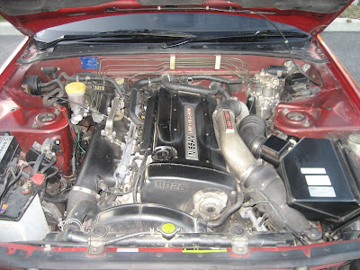 Real Nissan Skyline Original Engine Compartment