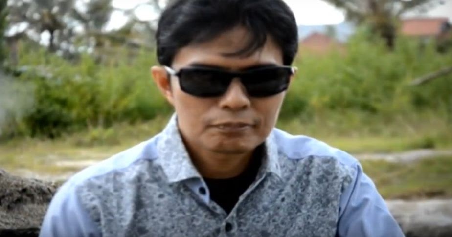 Chord Dan Lirik Lagu Boy Sandy Rindu Di Awan Biru