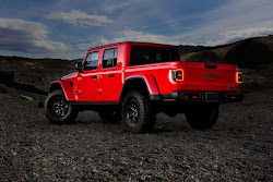 gladiator jeep australia launch edition