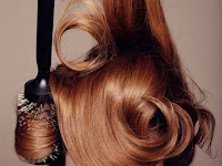 5 Habits Of Woman With Strong And Shiny Hair
