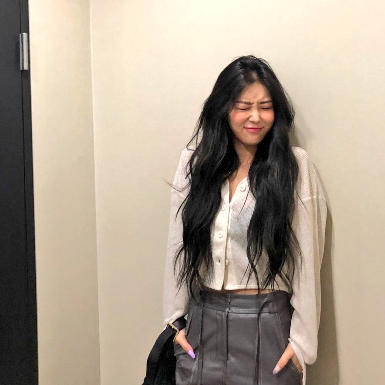 활동 컨셉 나올때마다 취저인 유빈 | 인스티즈