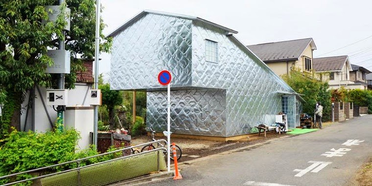 Soft-Hard Aluminium House in Tokyo picture