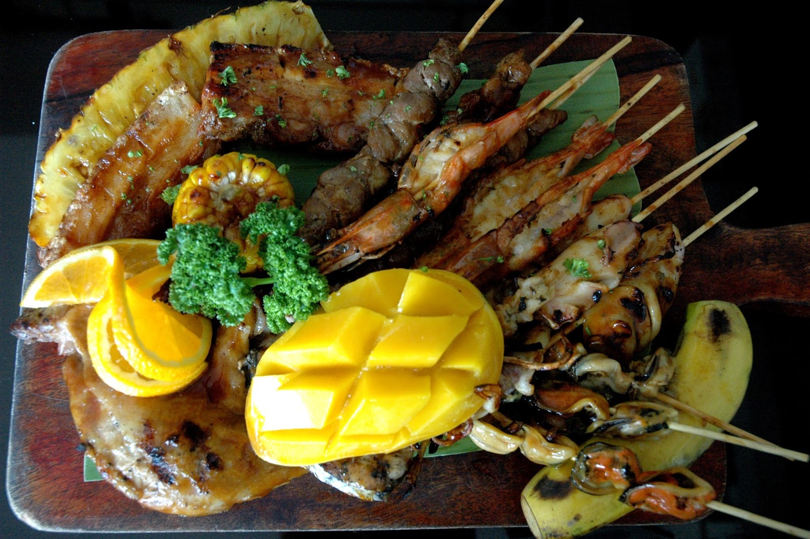 DUDE FOR FOOD Luau in the Metro A Hawaiian Feast at The Original