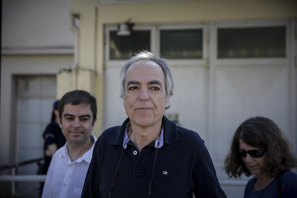 Ο Δημήτρης Κουφοντίνας σταματάει την απεργία πείνας Ο Δημήτρης Κουφοντίνας σταματάει την απεργία πείνας