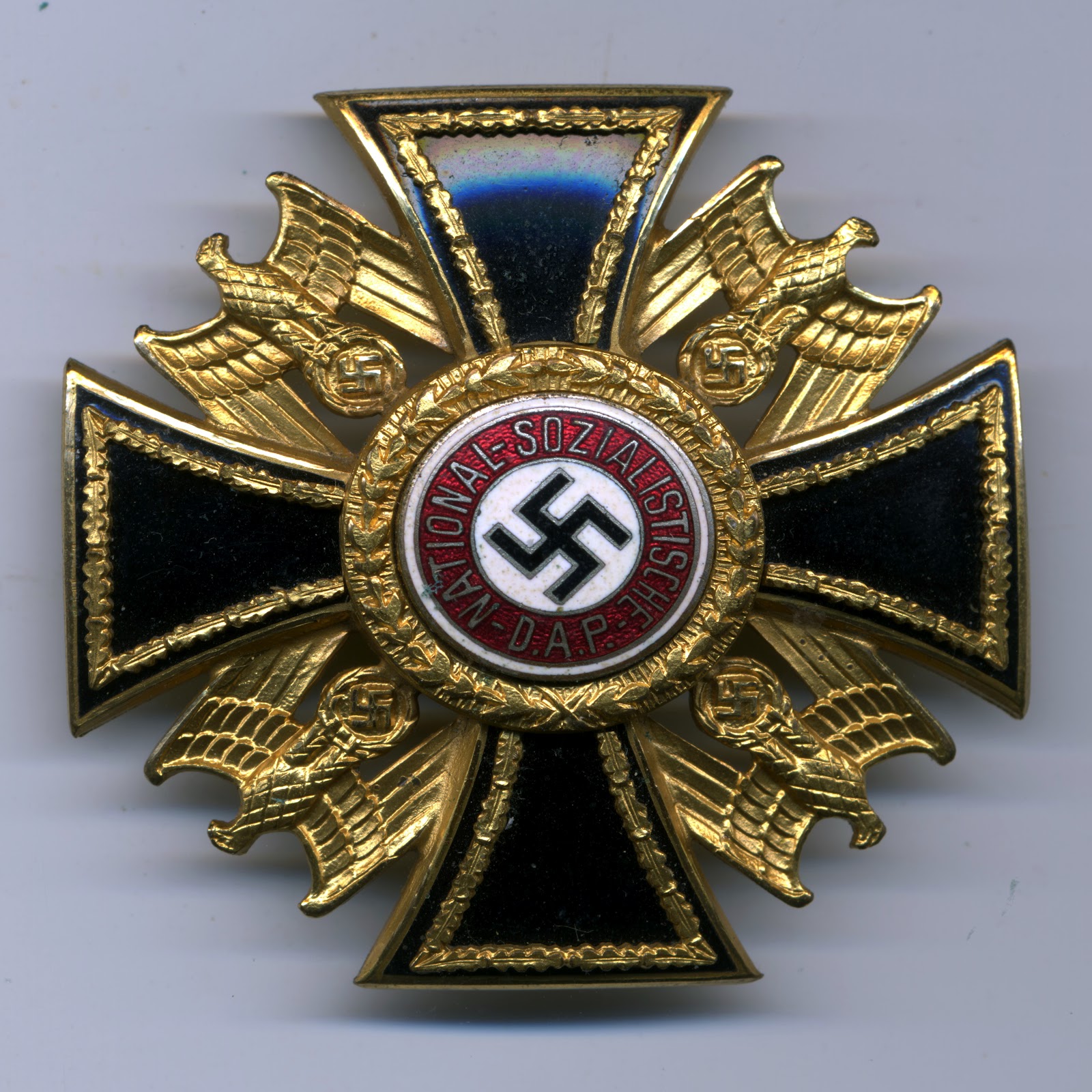 Знаки второй мировой. Медали Германии второй мировой войны. Немецкие ордена второй мировой войны. Немецкие награды. Немецкие награды второй мировой.