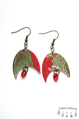 Boucles oreilles pâte polymère feuilles métalliques vertes rouge Stenna Création