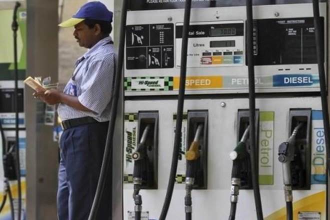Petrol Rate hike since 3 days | ಸತತ ಮೂರನೇ ದಿನವೂ ತೈಲ ಬೆಲೆ ಏರಿಕೆ: ಲಾಕ್ಡೌನ್ ಜೊತೆ ದುಬಾರಿಯಾಯ್ತು ಜೀವನ! Petrol Rate hike since 3 days | ಸತತ ಮೂರನೇ ದಿನವೂ ತೈಲ ಬೆಲೆ ಏರಿಕೆ: ಲಾಕ್ಡೌನ್ ಜೊತೆ ದುಬಾರಿಯಾಯ್ತು ಜೀವನ!