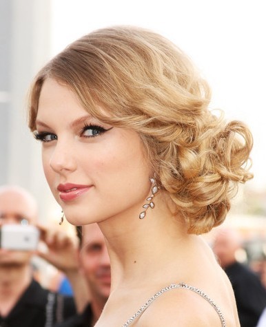 prom curly updo hairstyles 2011. prom curly updo hairstyles