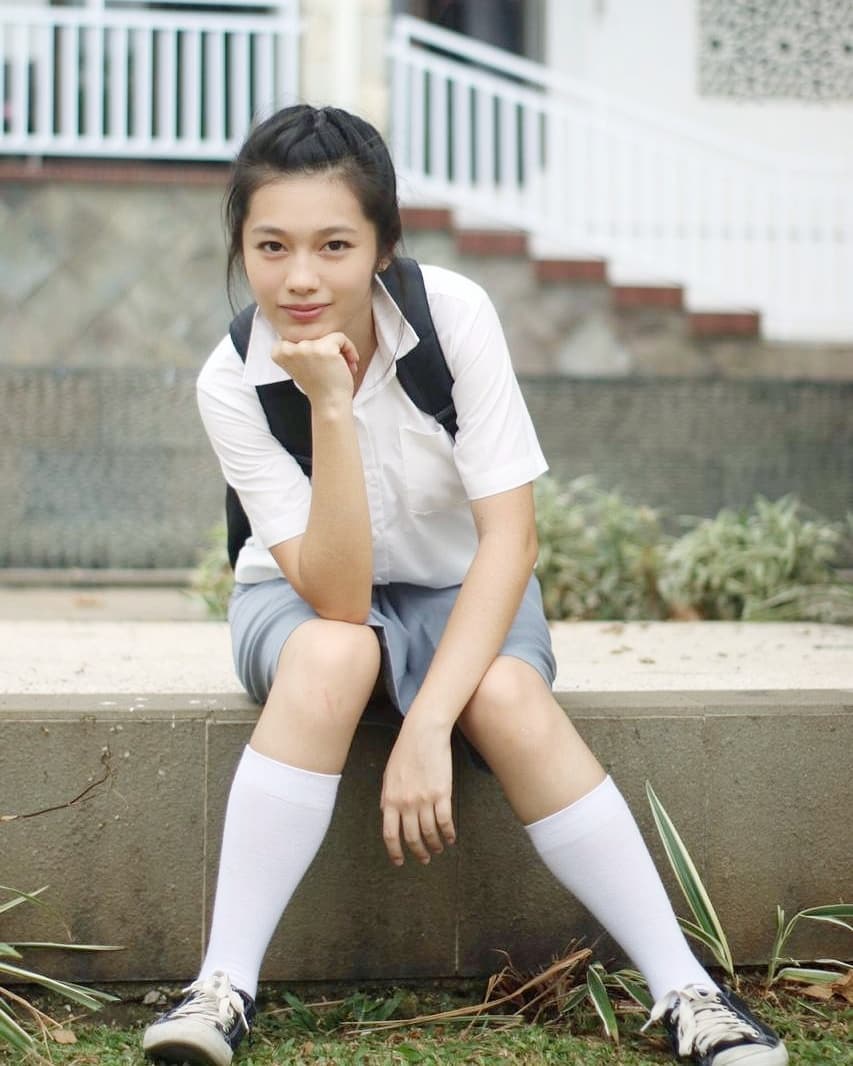 Biodata dan Profil Claudia Putri - Arlina