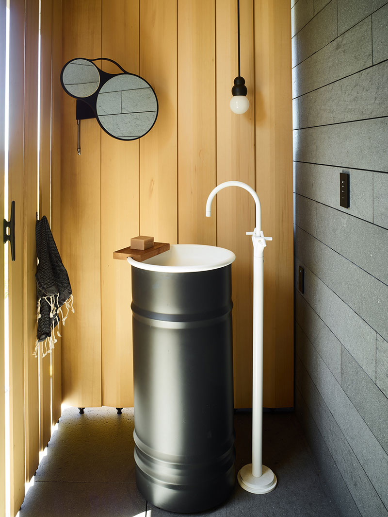      potryasauschaya-rezi