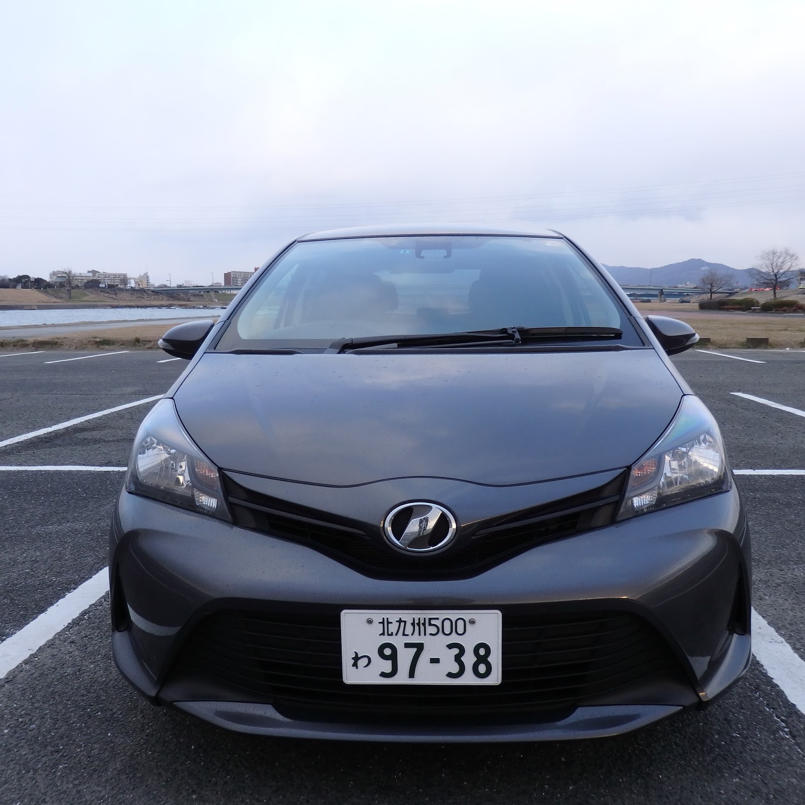 トヨタレンタカー 15 6 トヨタ ヴィッツ 1 0f Dba Ksp130 Over The 140 Characters