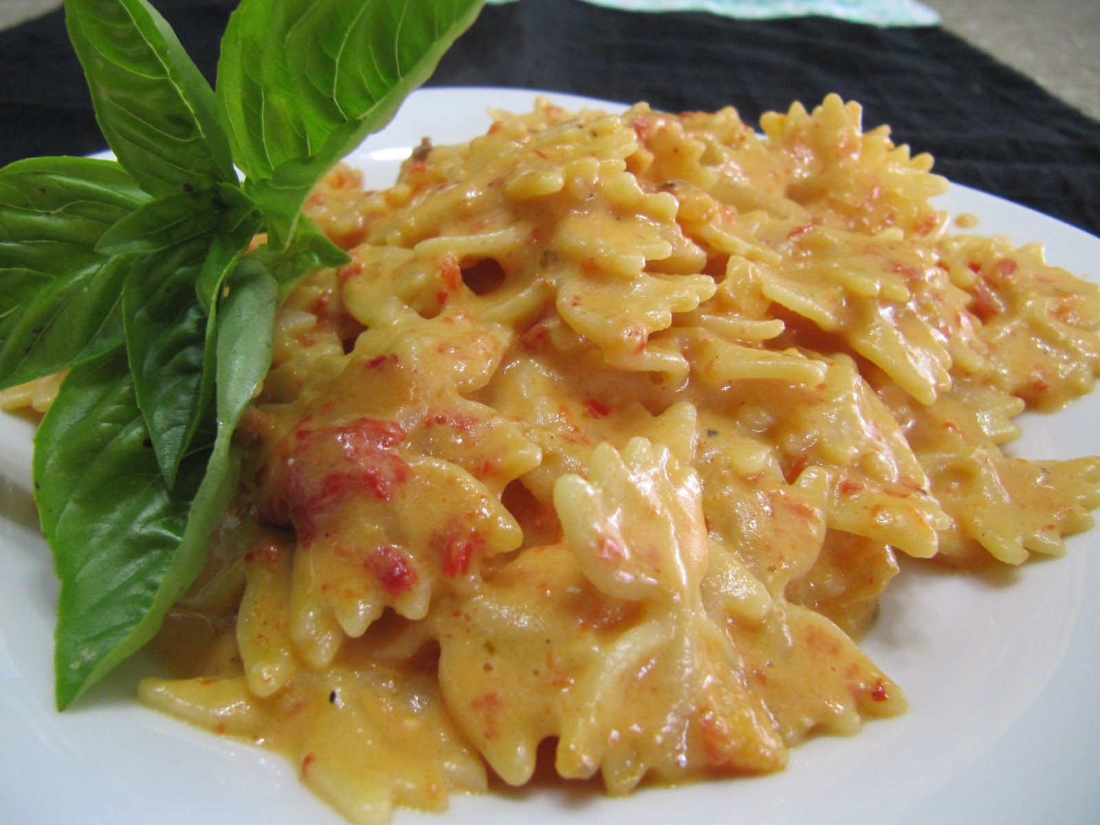 Grandma Larry's kitchen Roasted red pepper alfredo