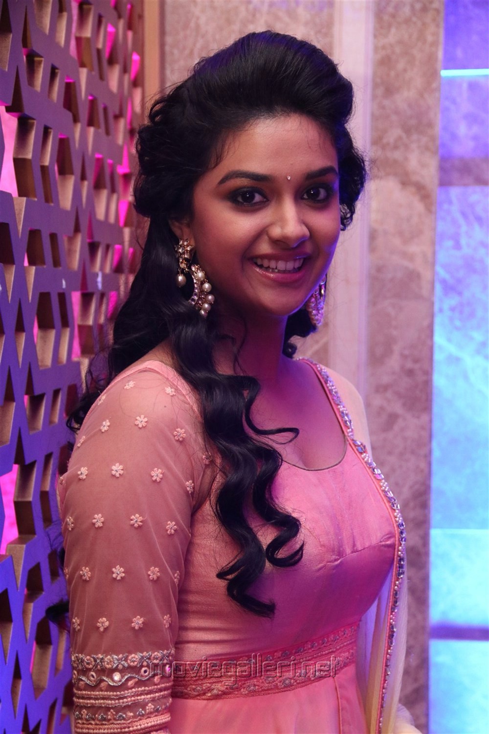 Keerthy Suresh latest photos from Remo track launch - Mallufun.com