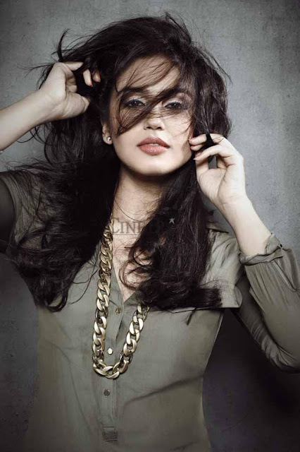 Actress Huma Qureshi's hot Photo shoot for Cineblitz