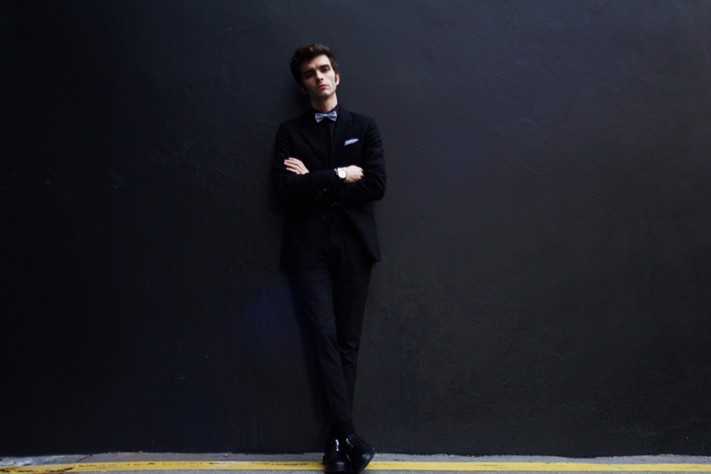 BLOG-MODE-HOMME_STYLE_nouvel-an-new-year-eve-menstyle-black-suit-costume-noeud-pap-asos
