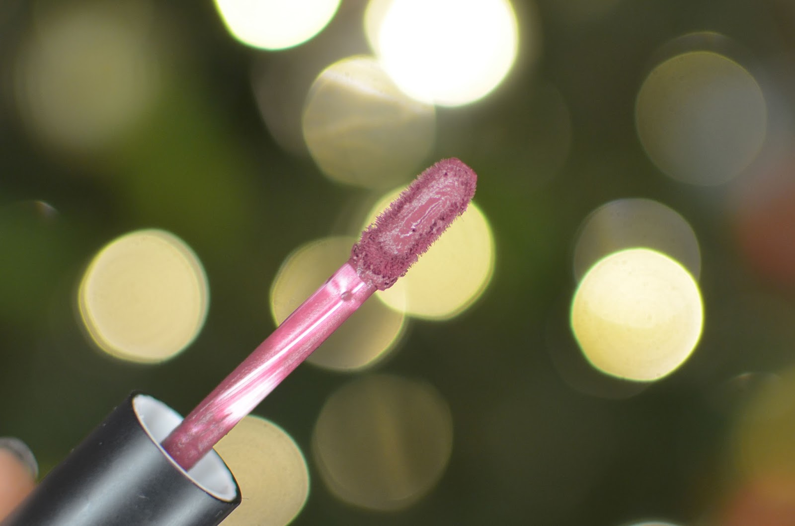 вивьен сабо помада 002. вивьен сабо помада нюд. вивьен сабо 212 помада. вивьен сабо креатор помада. помада вивьен сабо 610.