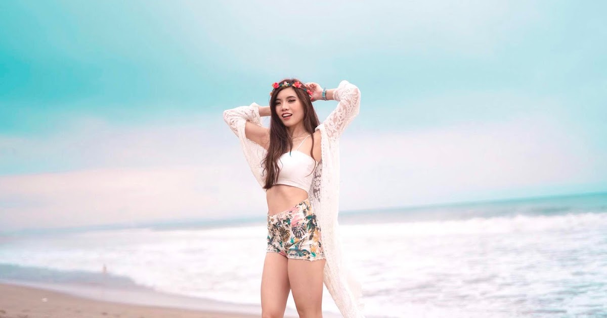 7 Produk Skincare Dan Makeup Yang Wajib Dibawa Saat Liburan Di Pantai Heels And Beyond 7 Produk Skincare Dan Makeup Yang Wajib Dibawa Saat Liburan Di Pantai Heels And Beyond