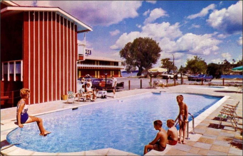 35 Amazing Pics Show the Inside of New York's Hotels and Resorts From