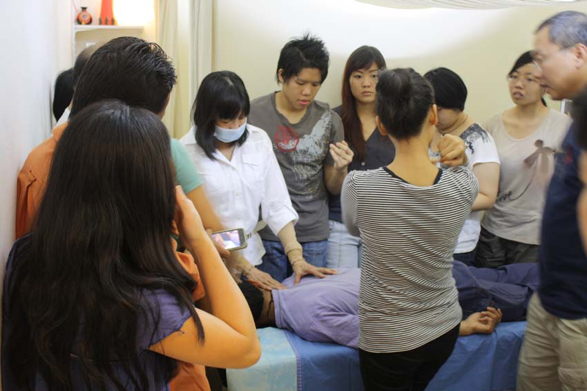 Renkern Acupuncture Teaching of Yuan Shi Dian at Renkern Acupuncture