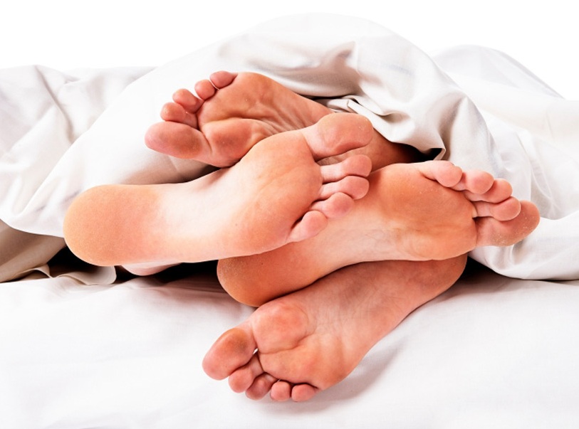 Couples feet. Alpha couple feet. Touch feet Romantic. Our feet Touch.