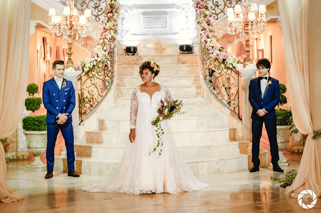 noiva, vestido, festa,  princesa, sereia, decote, decotado, renda, praia, villa giardini, casa de festa, vivian spier, leilah cerqueira, joias, formanda, mãe da noiva, madrinha, madrinhas, plus size