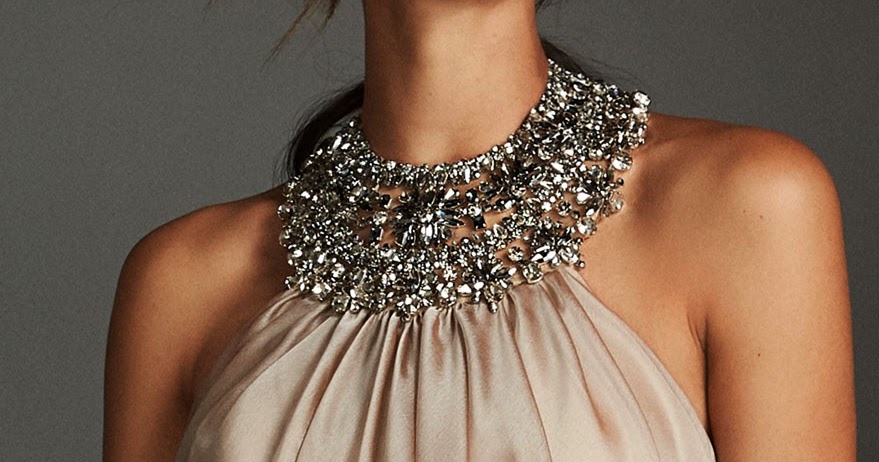 pronovias evening essentials