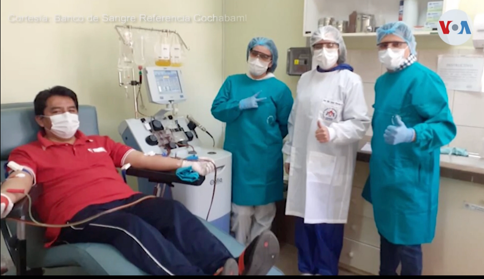 Los trabajadores de la salud en Bolivia reclaman que no tienen los insumos ni la protección necesaria para atender a los pacientes de COVID-19 / VOA