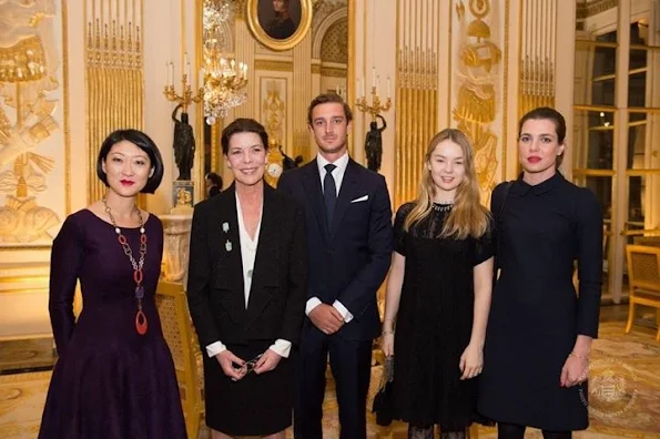 That award was presented by Fleur Pellerin, Minister of Culture and Communication of France to Princess Caroline. Princess Caroline has been deemed worthy of that award because of her support to young designers and also activities of Prince Pierre Foundation. The award ceremony was attended by children of Princess Caroline, namely, Andrea Casiraghi, Charlotte Casiraghi, Pierre Casiraghi and Princess Alexandra of Hanover and also fashion designers Karl Lagerfeld, Christian Louboutin and French actor Guillame Gallienne.