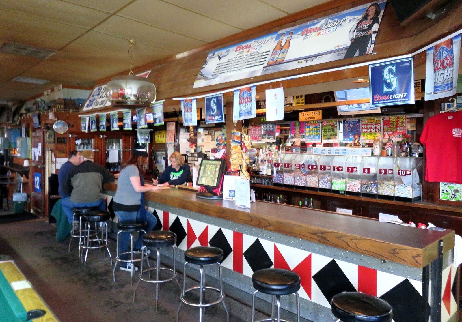 Blog 2660 Landmark Tavern, Tenino, WA 11/23/2014