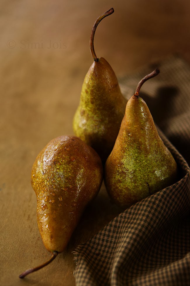 Turmeric n spice: Nutmeg Pear Cake