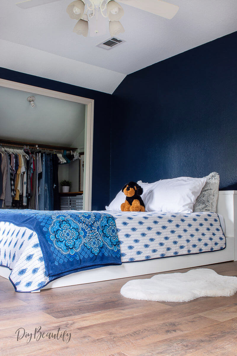 New Wood Laminate Floors in the Bedrooms DIY Beautify Creating