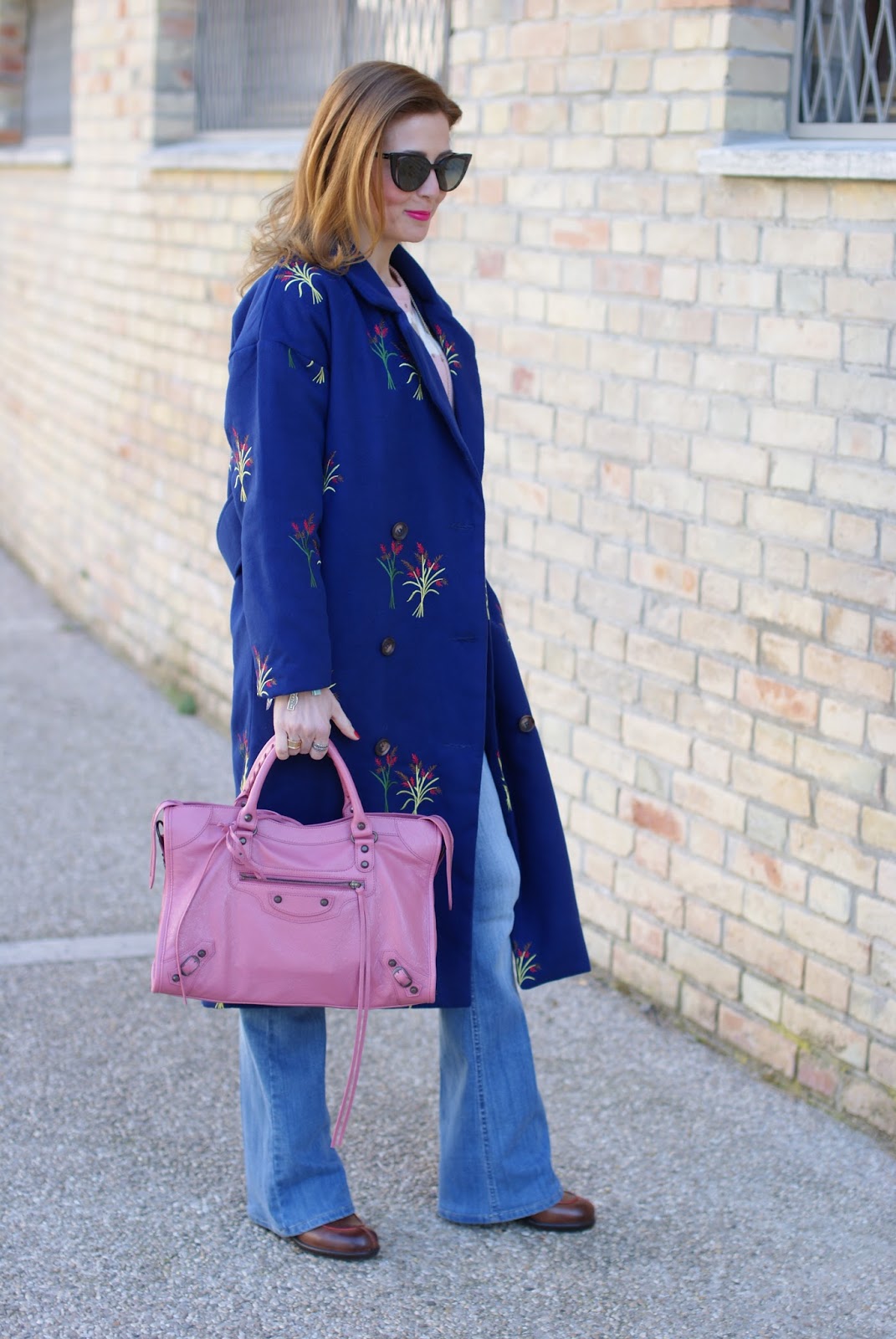 How to wear flare denim pants with a modern twist | Fashion and Cookies ...