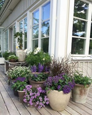 90 Stunning Front Yard Cottage Garden Inspiration Ideas - Home Decor