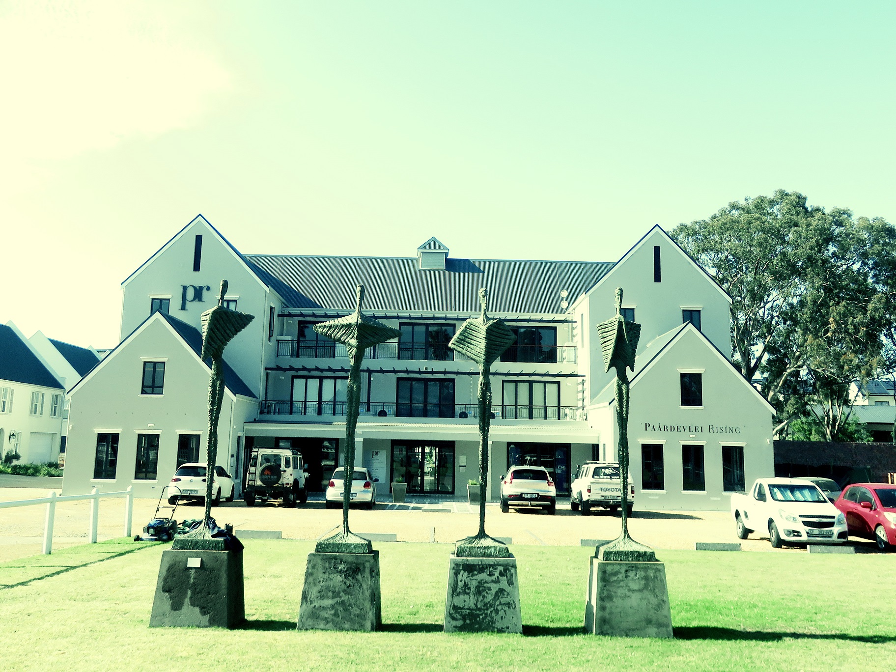 X FACTOR PROPERTY SHOWCASE PAARDEVLEI, SOMERSET WEST, WESTERN CAPE