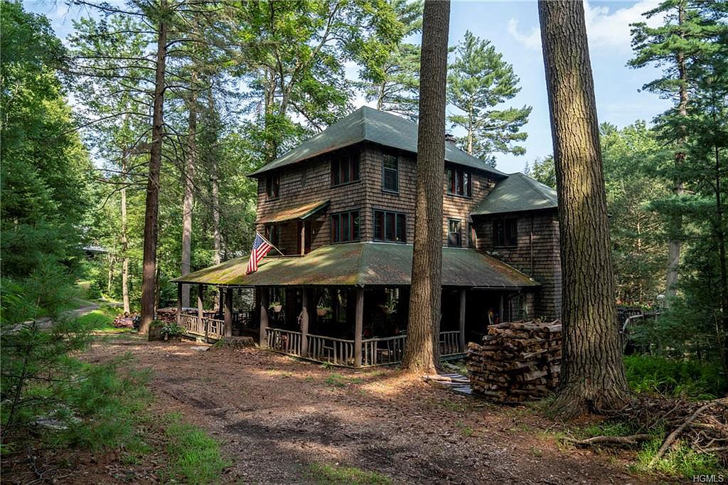 Sweet House Dreams Burn Brae, 1895 shingleStyle Cabin in Forestburgh