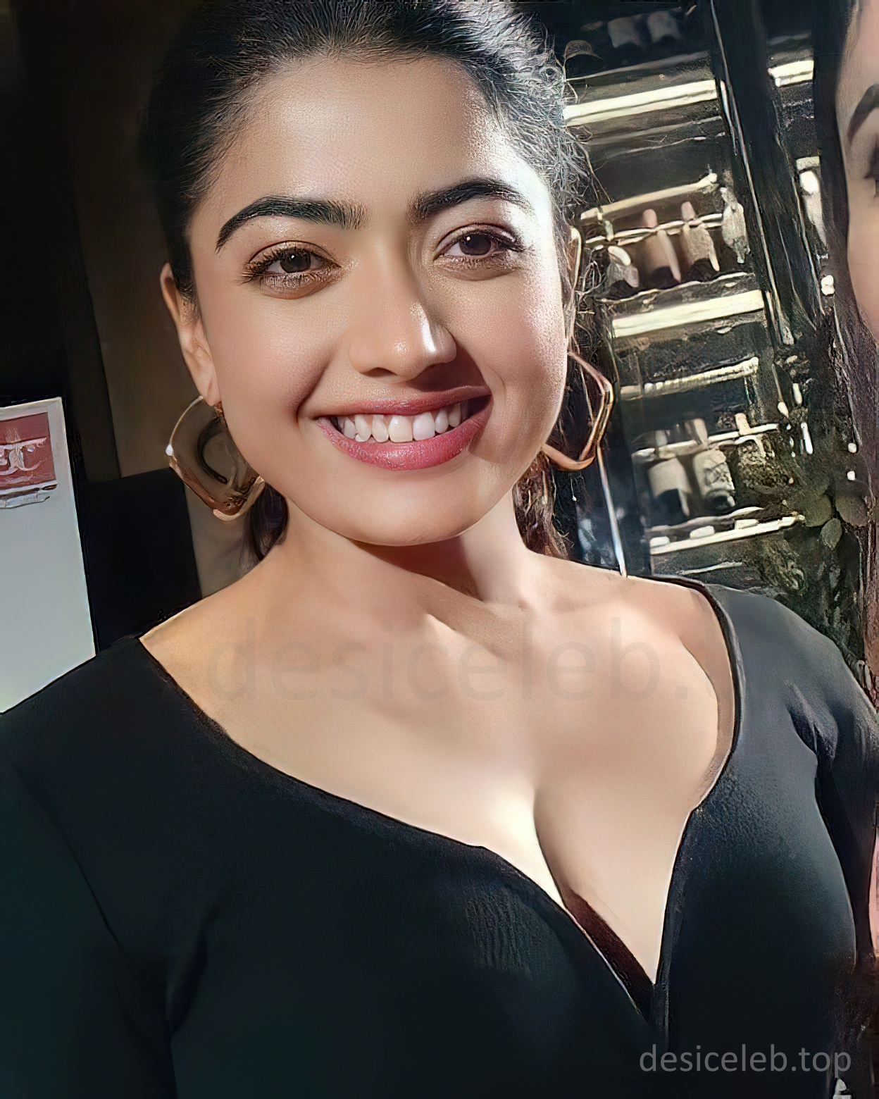 Rashmika Mandanna Recent Cleavage Show,Rashmika Mandanna cleavage uhd, Rashmika Mandanna boobs show, Rashmika Mandanna topless, Rashmika Mandanna tits