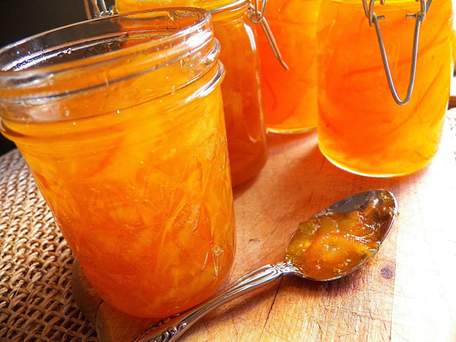 Qual è la differenza tra marmellata e confettura? Il Chiodo Arrugginito Qual è la differenza tra marmellata e confettura? Il Chiodo Arrugginito