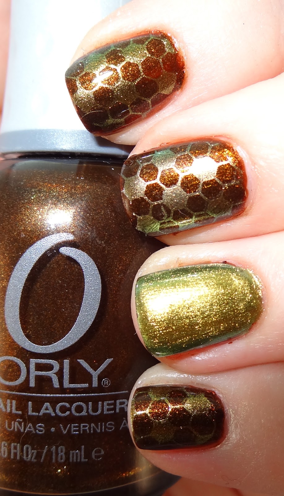 Adventures in LalaLand: Snake Skin Nails