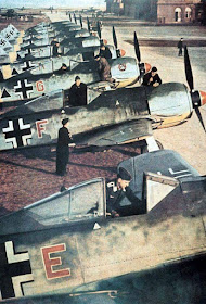 Focke-Wulf Fw 190 worldwartwo.filminspector.com