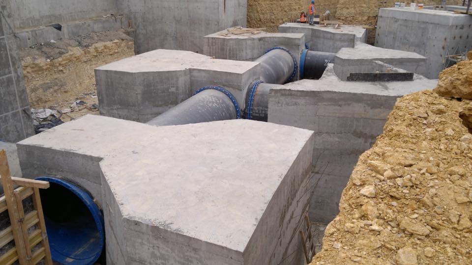 شرح كتل الدفع Thrust Blocks وتصميمها بالصور الخرسانة الساندة للقطع الخاصة