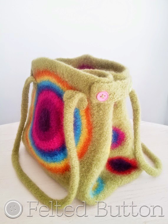 It's Stashing Tote (crochet pattern by Susan Carlson of Felted Button)