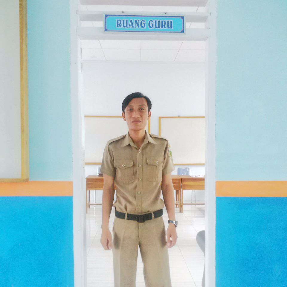 Muhammad Abdillah, S.Pd: SMPN 7 DUAMPANUA KAB. PINRANG