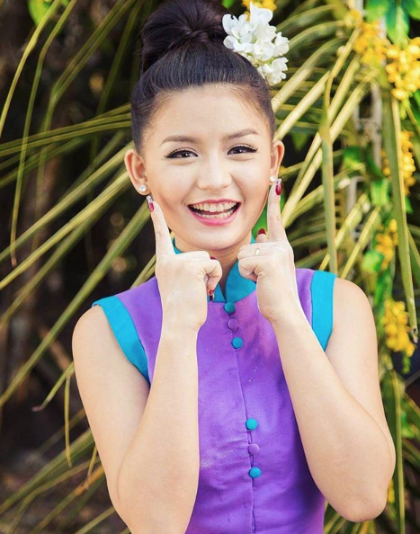 Myanmar famous actress Khin WInt Wah wearing Myanmar Dresses - Burmese Actress and Model Girls