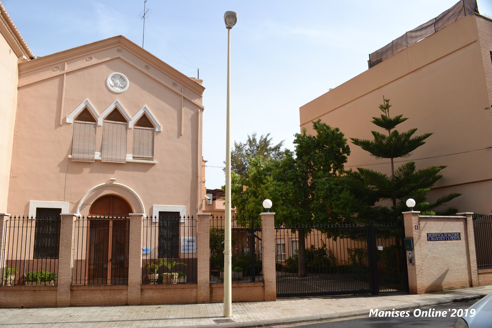 RESIDENCIA DE MAYORES SAN FRANCISCO Y SAN VICENTE DE LA PARROQUIA DE SAN JUAN BAUTISTA DE MANISES.