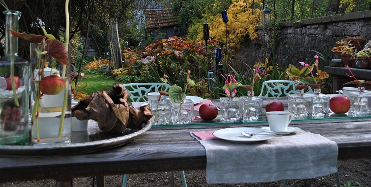 Die Farben vom Herbst - dekorieren Herbst im Garten - Besuch kommt